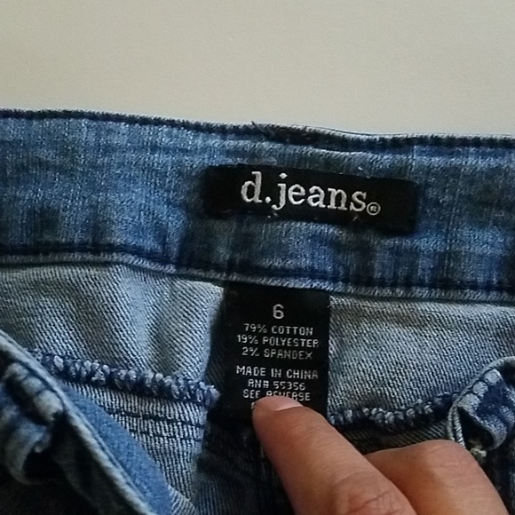 Jeans - Picture 3 of 3